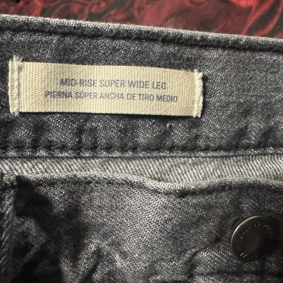 Universal Thread Gray Flare Wide Leg Jeans - Picture 5 of 11